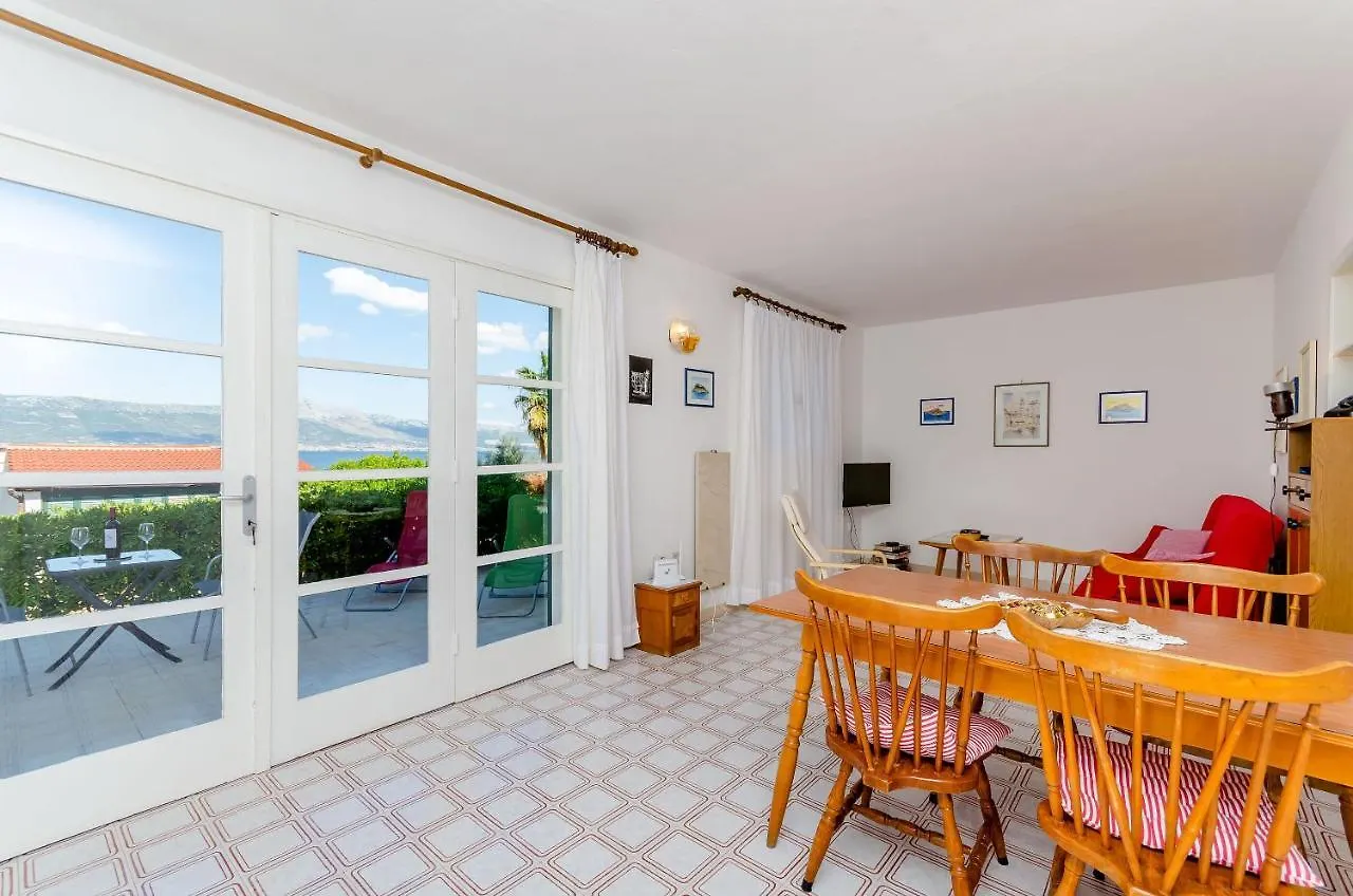 Apartment Neven Trogir